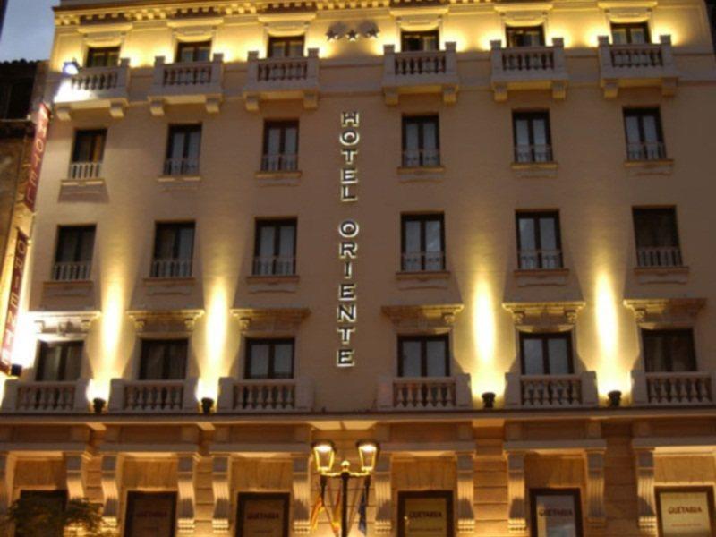 Hotel Oriente Saragossa Zewnętrze zdjęcie