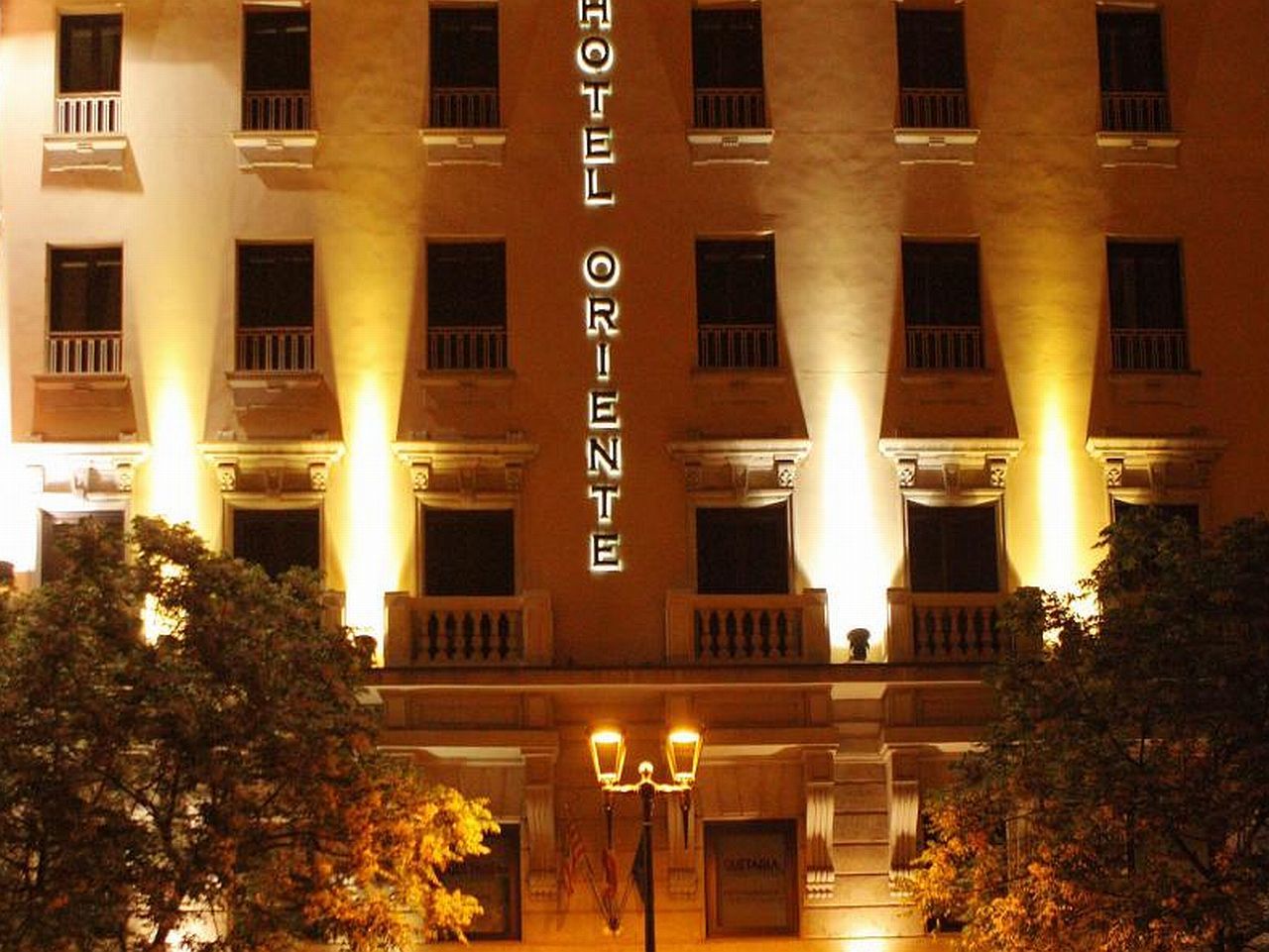Hotel Oriente Saragossa Zewnętrze zdjęcie